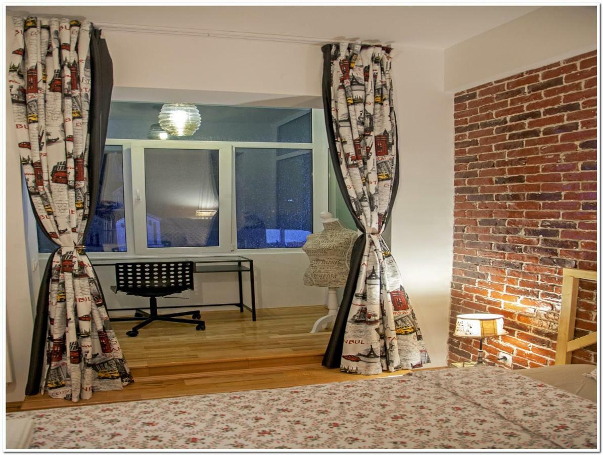 Skyview Old Town Apartment ブカレスト エクステリア 写真
