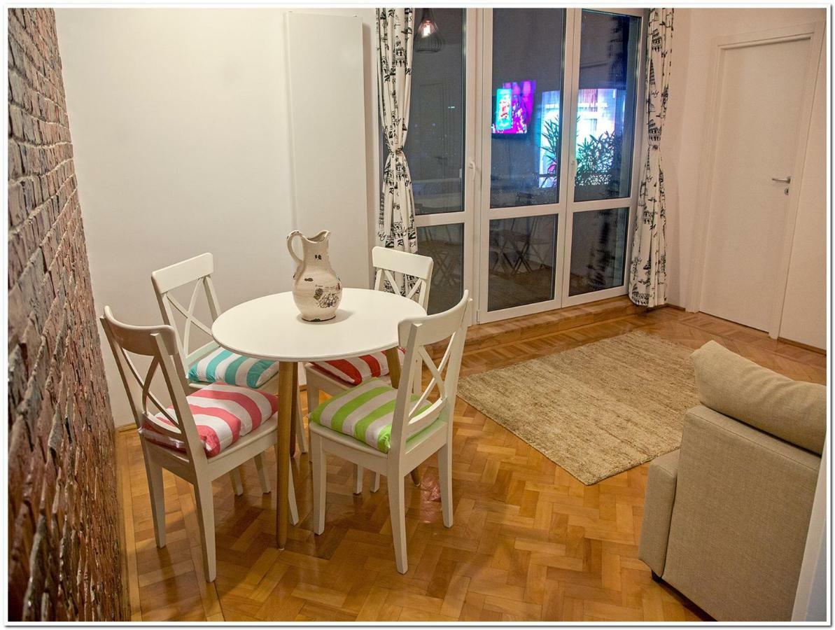 Skyview Old Town Apartment ブカレスト エクステリア 写真